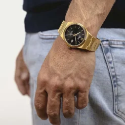 LOTUS Montre Freedom Collection Noir cadran doré fond noir bracelet acier doré Outlet