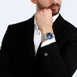 MASERATI Montre Epoca Bleu cadran argenté fond bleu bracelet métal argenté Sale