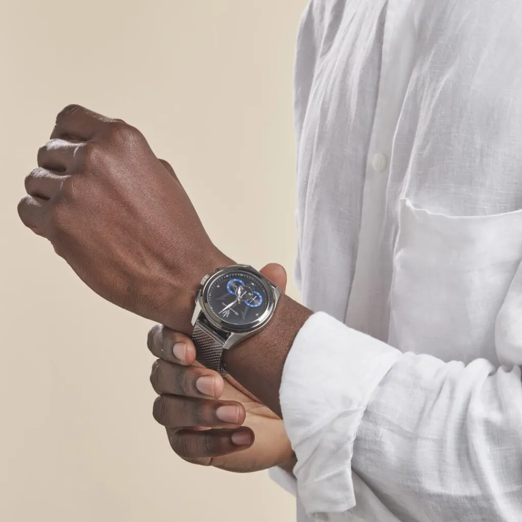 MASERATI Montre Traguardo Noir cadran argenté fond noir bracelet acier gris Online