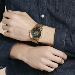 PIERRE LANNIER Montre Automatique Noir cadran doré fond noir bracelet acier doré New