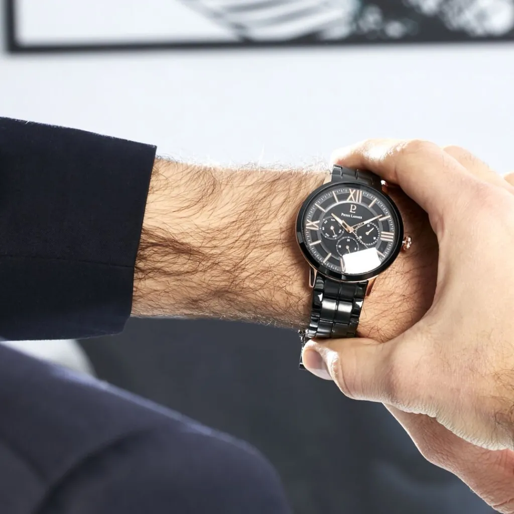 PIERRE LANNIER Montre Collection Beaucour Noir cadran doré rose fond noir bracelet acier noir New