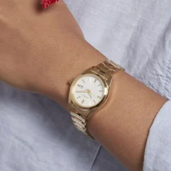 SEIKO Montre Classique Blanc cadran doré fond blanc bracelet acier doré Sale