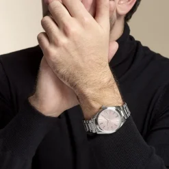 SEIKO Montre Classique Rose cadran argenté fond rose bracelet acier argenté Clearance