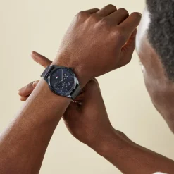 TOMMY HILFIGER Montre Damon Bleu cadran bleu fond bleu bracelet acier bleu Sale