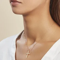 Histoire d'Or Pendentif Benny Croix Ciselee Or Jaune Sale