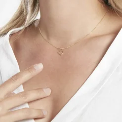 Histoire d'Or Pendentif Eudocie Coeur Strie Or Jaune Discount