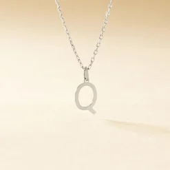 Histoire d'Or Pendentif Ionia Lettre or blanc Best