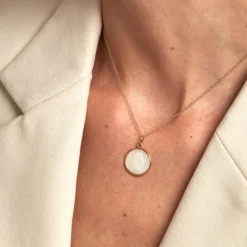 Histoire d'Or Pendentif Marie Or Jaune Nacre Clearance