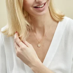 Histoire d'Or Pendentif Or Jaune Noamie Nacre Discount