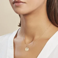 Histoire d'Or Pendentif Vierge Rond Or Jaune New
