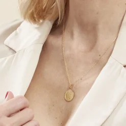 Histoire d'Or Pendentif Vierge Rond Strie Or Jaune Best