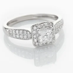 Histoire d'Or Solitaire Or Blanc  Princessa Diamant Synthetique Clearance